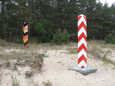 Silke Markefka und Nikolai Vogel: Nach der Grenze / Sonntag, 17. Mai 2009, Grenzübergang zwischen Ahlbeck und Swinoujscie (Swinemünde), Grenze Deutschland/Polen Silke Markefka und Nikolai Vogel: Nach der Grenze / Sonntag, 17. Mai 2009, Grenzübergang zwischen Ahlbeck und Swinoujscie (Swinemünde), Grenze Deutschland/Polen